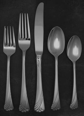 Kelly Frosted (Stainless) 5 Piece Place Setting