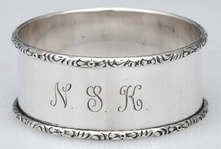 William & Mary (Sterling, Hollowware)  Round Napkin Ring