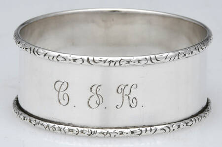 William & Mary (Sterling, Hollowware)  Round Napkin Ring