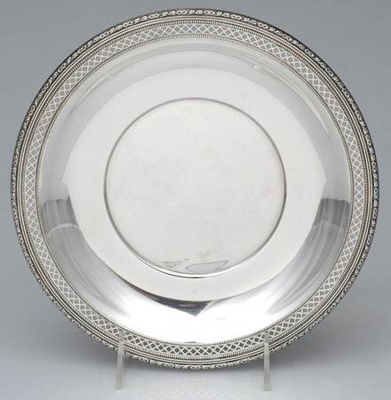William & Mary (Sterling, Hollowware)  9" Sandwich Plate