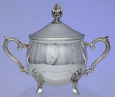 LEO9 (SILVERPLATE, HOLLOWWARE) Sugar Bowl & Lid