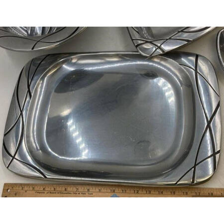 Vibe (Hollowware) 18" Rectangular Tray
