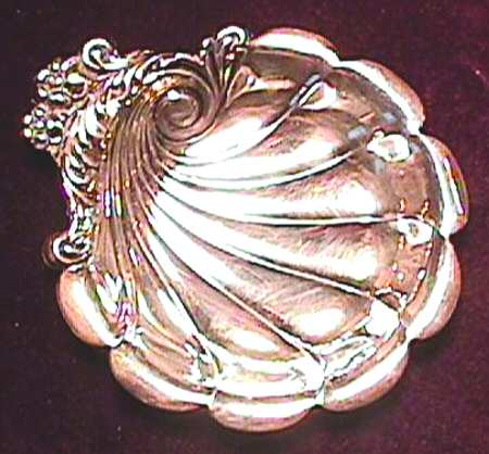 1196 (Sterling, Hollowware) Sterling Bon Bon Shell Bowl