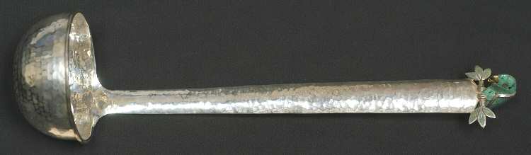 LLL1 (Silverplate, Hollowware) Large Punch Ladle, Solid Piece