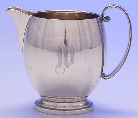 Modern Classic (Sterling, Hollowware) Creamer