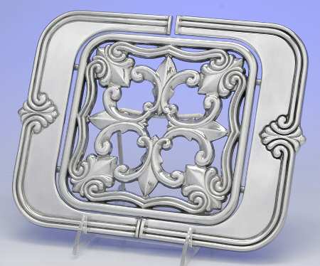 Butler's Pantry (Hollowware) Expandable Trivet