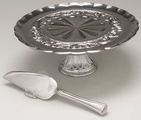 Butler's Pantry (Hollowware) Cake Stand/Pedestal with Server