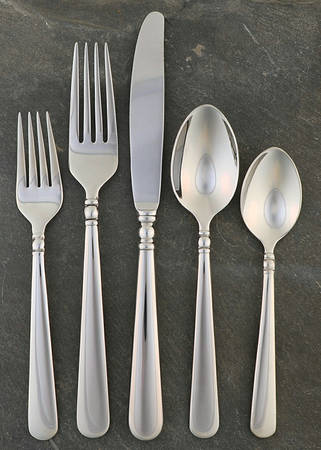 Pearl Platinum-Glossy (Stainless) 5 Piece Place Setting