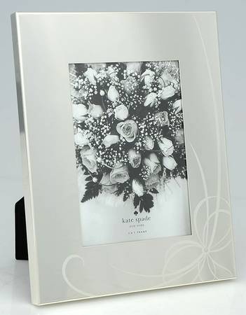 Belle Boulevard (SIlverplate, Hollowware) 5" X 7" Picture Frame