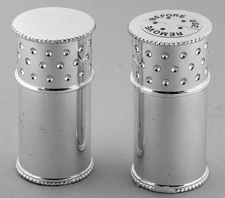 Larabee Dot (Silverplate, Hollowware) Salt and Pepper Set
