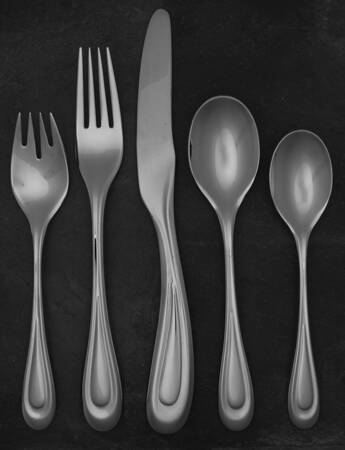 Tear Drop (Stainless) 5 Piece Place Setting