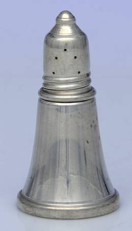 P626 (Pewter, Hollowware) Salt Shaker