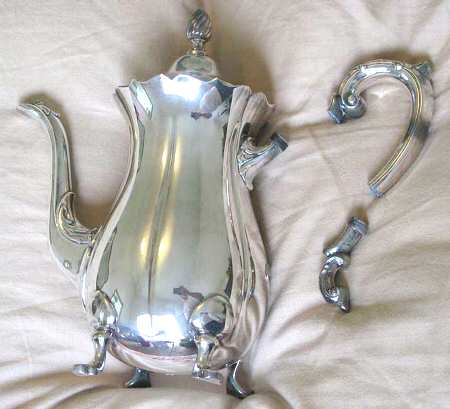 Early Dublin (Silverplate, Hollowware) Silverplate Coffee Pot