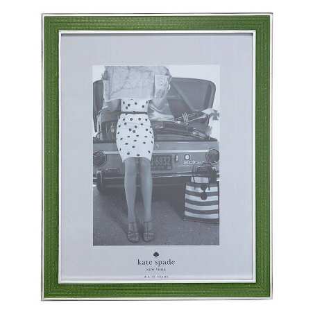 Chambers Bay (Silverplate, Hollowware) Frame-Holds 8" X 10" Picture