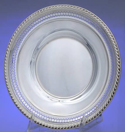 27 (Sterlling, Hollowware) 8" Sandwich Plate