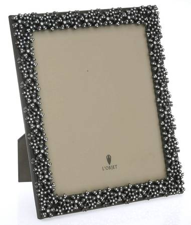 Garland (Platinum Plated, Hlwr) Frame-Holds 8" X 10" Picture