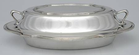 1446 (Silverplate, Hollowware) Oval Covered Vegetable