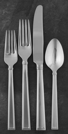 Regalia (Stainless) 4 Piece Place Setting
