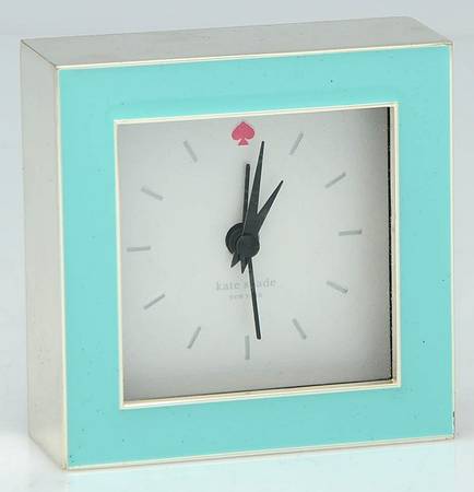 Cross Pointe (Silverplate, Hollowware) Clock