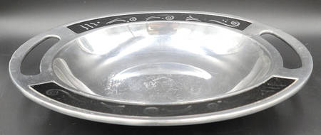 Spyro Black (Hollowware, Metalware) 16" Oval Bowl