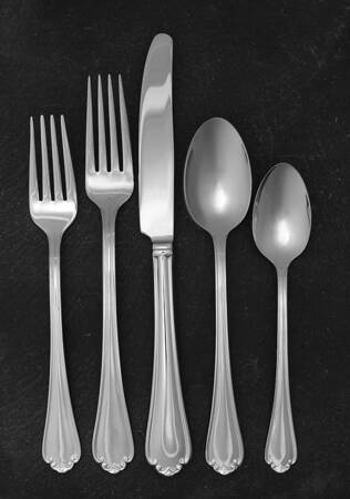 Millbury-Chelsea Muse (Stainless) 5 Piece Place Setting