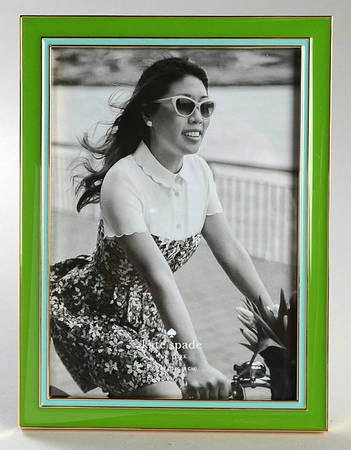 Portland Place (Hollowware) Frame-Holds 5" X 7"