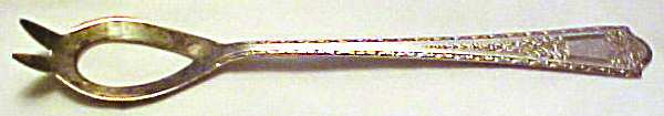 Princess (Sterling, 1910-1932) Pierced Bowl Short Handle Olive Spoon