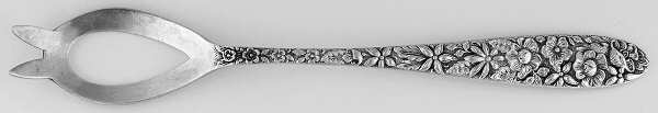 Southern Rose (Sterling, 1933) Pierced Bowl Short Handle Olive Spoon