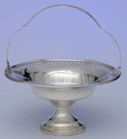Sterling Hollowware 6" Weighted Handled Basket