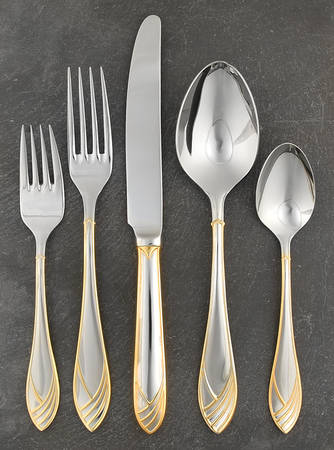 Cathedral Gold (Stainless, Gold Accent) 5 Piece Place Setting