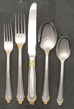 Delacroix Gold (Stainless) 5 Piece Place Setting
