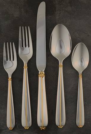 Trapunto D'Oro (Stainless) 5 Piece Place Setting