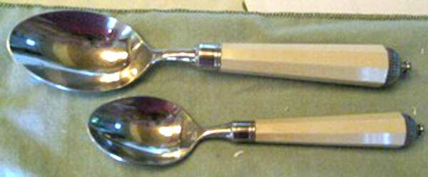 Waldorf-White Place/Oval Soup Spoon