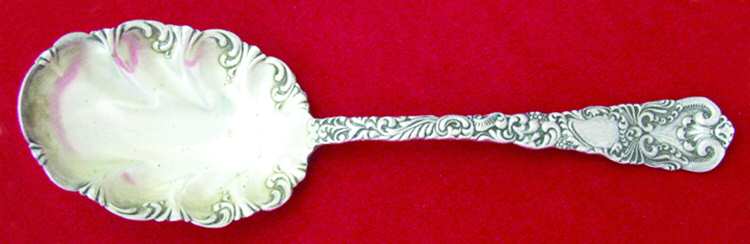 MTV1 (Sterling) Large Solid Berry/Casserole Spoon