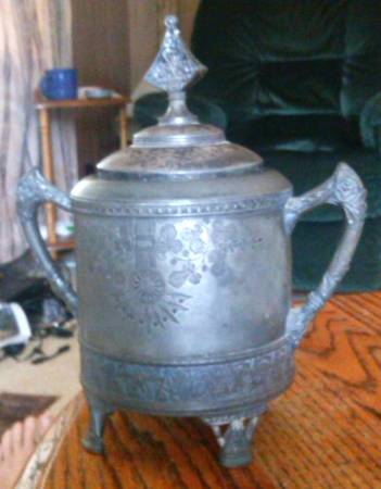 1926 (Silverplate, Hollowware) Sugar Bowl & Lid