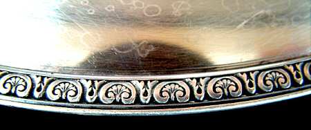 700 (Silverplate, Hollowware) Silverplate Sandwich Plate