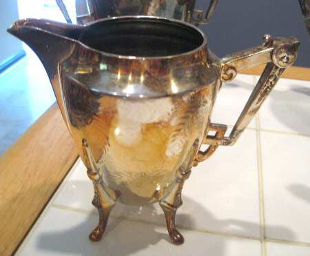 1877 (Silverplate, Hollowware) Creamer
