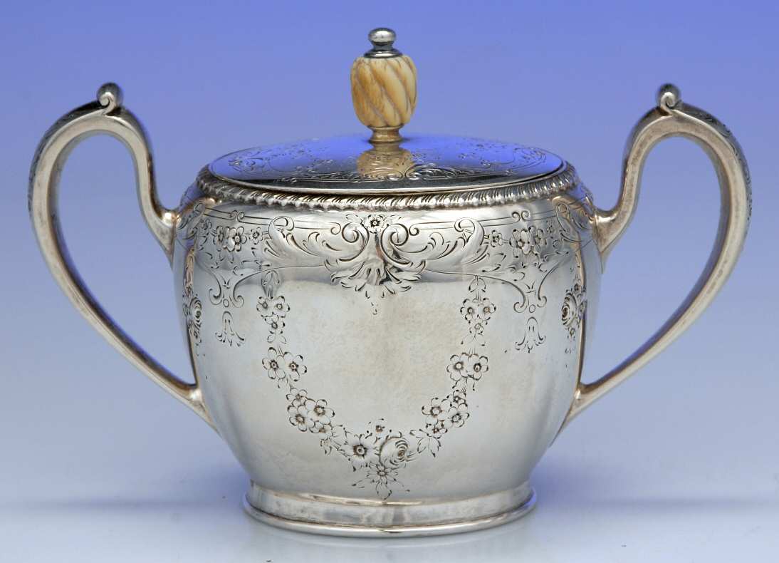 J22 (Sterling, Hollowware) Sugar Bowl & Lid