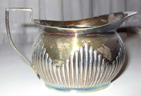 W25361 (Silverplate, Hollowware) Silverplate Mini Creamer