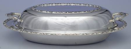 8111 (Silverplate, Hollowware) Double Vegetable Bowl