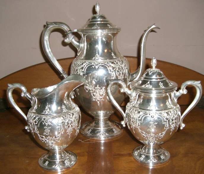 St James (Sterling, Hollowware) Coffee Pot