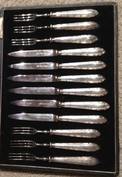 MWE38 (Silverplate) Individual Fruit Knife with Silverplate Blade