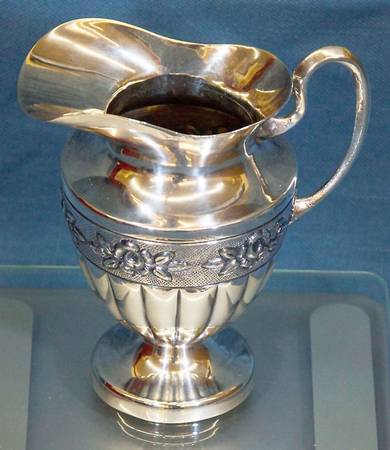 105915 (Sterling, Hollowware) Creamer