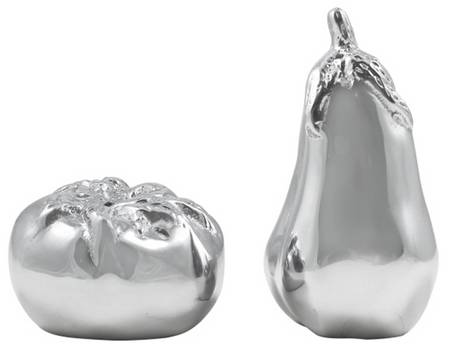 Farmer's Market (Aluminum, Hollowware) Figurine Salt & Pepper