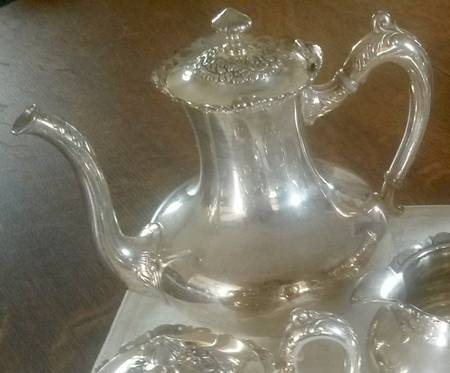 2012 (Silverplate, Hollowware) by Meriden Britannia 