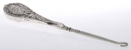 15000 (Sterling, Hollowware) Button Hook Hollow Handle Large