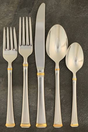 Harmony (Gold Accent, Stainless) 5 Piece Place Setting