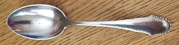 M12 (Sterling) Dessert/Oval Soup Spoon