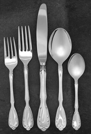 Serenade (Silverplate) 5 Piece Place Setting