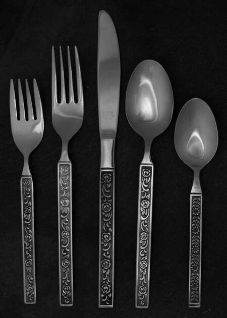 Costellano (Stainless) 5 Piece Place Setting